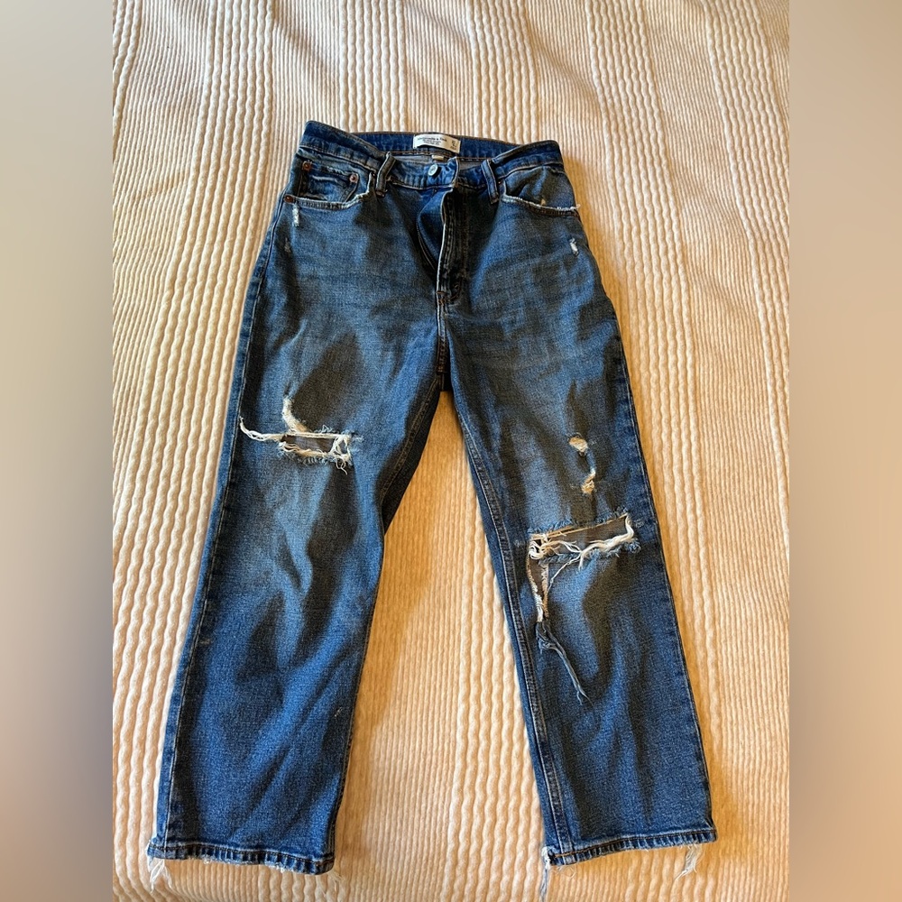 Abercrombie & Fitch Curve Love Ankle Straight Ultra High Rise
